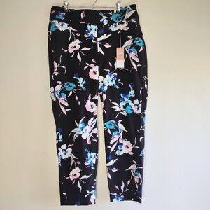 🆕  Lane Bryant 'The Allie Floral Pant Slimming Stretch Pockets Casual Size 18